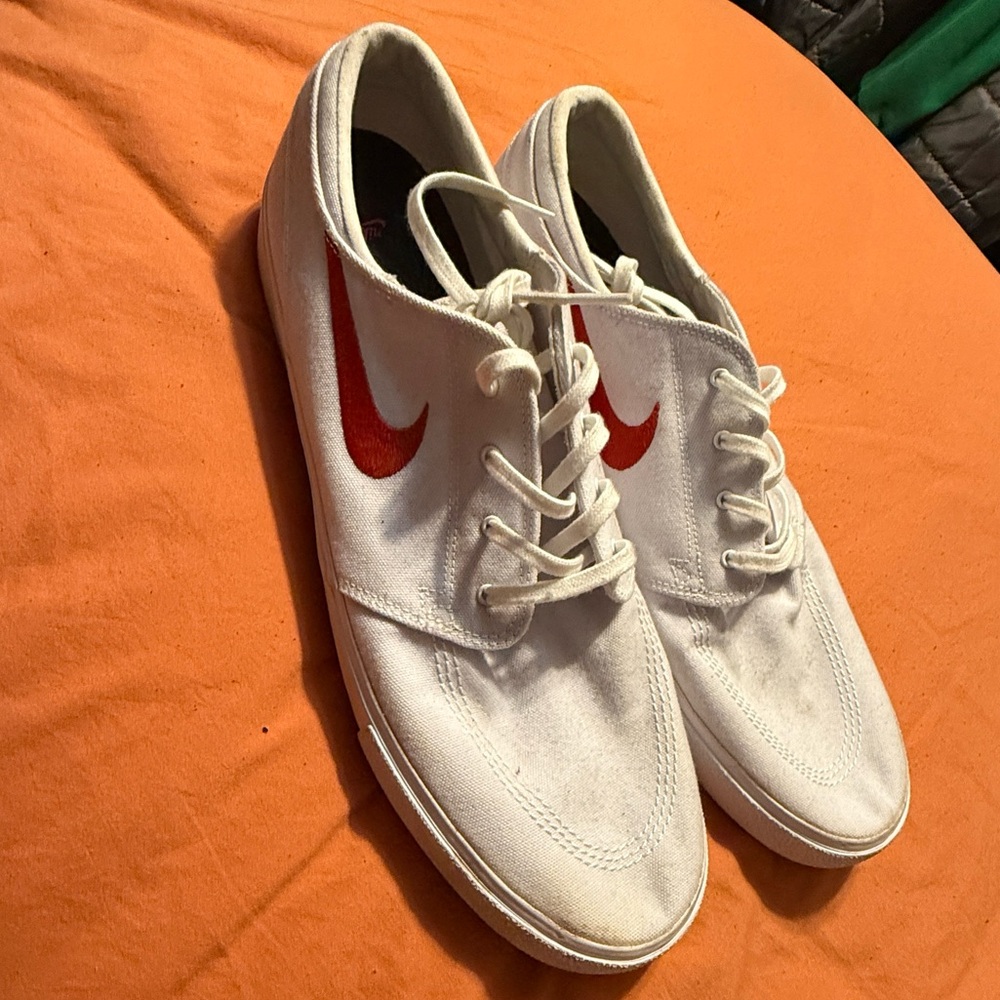 Red and White Nike Janoskis